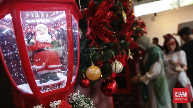 FOTO: Kemeriahan Dekorasi Natal di Restoran Jakarta