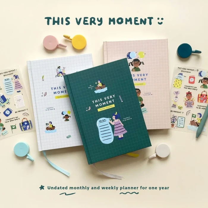 Peekmybook This Very Moment Agenda Planner