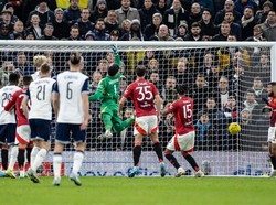 Tottenham Vs Man United: Adu Blunder Dua Kiper