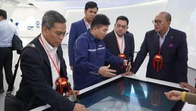 Rosan Perluas Ekosistem Kendaraan Listrik Nasional Hingga China