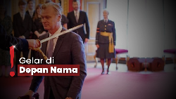 Christopher Nolan Punya Gelar Baru dari Raja Charles Berkat 'Oppenheimer'