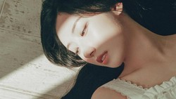 Makna dan Lirik Lagu Baru HaSeul 'Fragile Eyes'