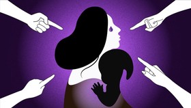 'Mulut Racun' Mertua dan Perkara yang Belum Selesai soal Menjadi Ibu