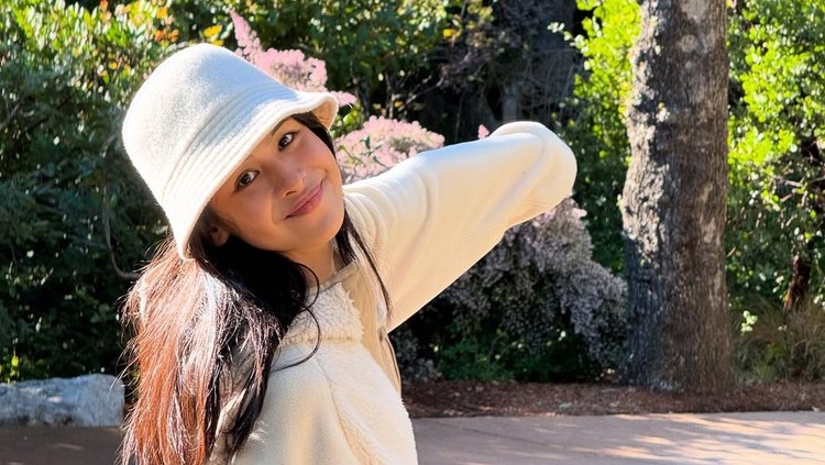 Maudy Ayunda