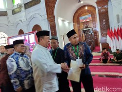 Nusron Minta Gubernur Banten Terpilih Buat Tim Sertifikasi Tanah Wakaf