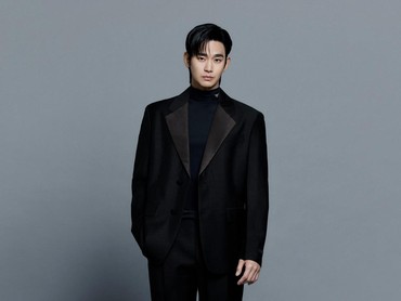 GaroSero Klaim Punya Foto Kim Soo Hyun tanpa Busana, Reaksi Knetz...