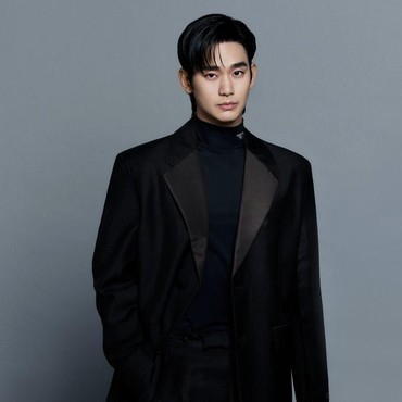 Garo Sero Institute Rilis Foto Eksplisit Kim Soo Hyun di Apartemen Kim Sae Ron