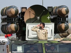 Memanas dengan India, Pakistan Gelar Latihan Peluncuran Rudal
