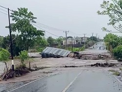 Banjir Bandang Dompu: Ribuan Warga Terdampak-Pasutri Terseret Bersama Rumah