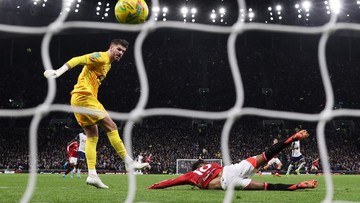 Berita Olahraga Terkini CNN Sport : Prediksi Shearer: MU dan Tottenham Sama Buruk, Final Sulit Ditebak