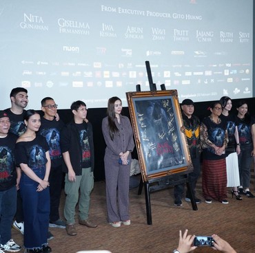 Aura Kasih Debut jadi Eksekutif Produser di Film Anak Kunti