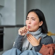 Batuk Terus-menerus Selama Musim Hujan? Cobain 6 Obat Rumahan Ini yang Dijamin Ampuh!