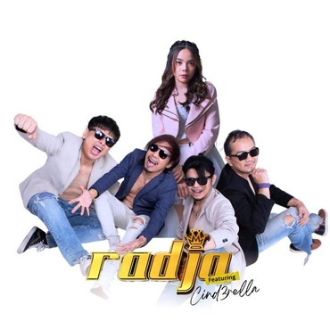 Lagu 'APA SIH' Mirip 'APT' Rose BLACKPINK, Moldy Radja: Apa Salahnya Sih?