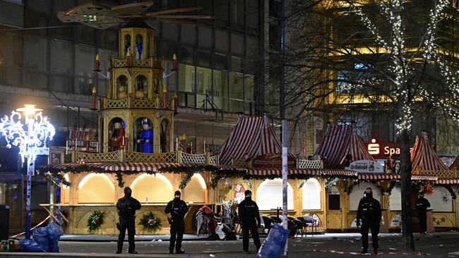 Pemerintah Arab Saudi telah memperingatkan otoritas Jerman tentang pelaku tabrakan kerumunan di Pasar Natal Jerman memiliki pandangan ekstremis.