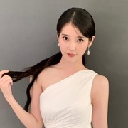 Artis Korea IU Ungkap Dirinya Berjuang dengan Skeeter Syndrome, Apa Itu?