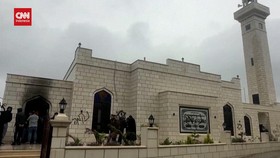 VIDEO: Aksi Brutal Pemukim Israel Bakar Masjid di Tepi Barat