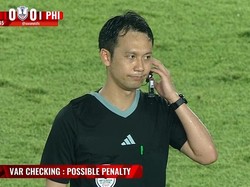 Sosok Koji Takasaki, Wasit Indonesia Vs Filipina yang Kartu Merah Ferarri