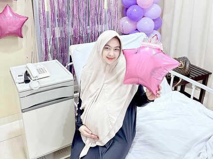 Selain karena BB Bayi 4 Kg, Ini Alasan Lain dr Shindy Jalani Operasi Caesar