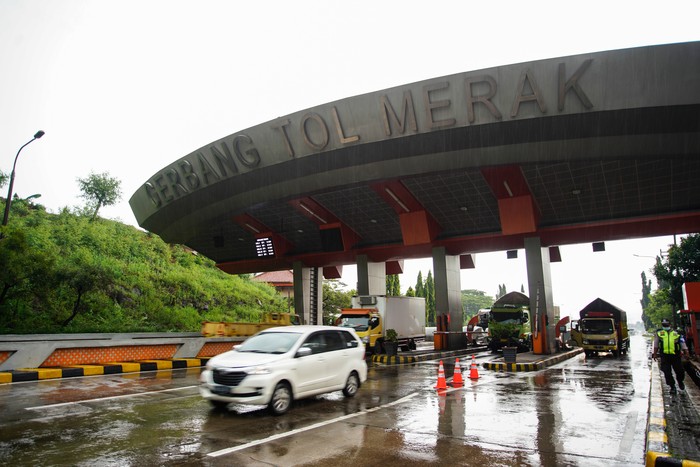 Gerbang Tol Merak