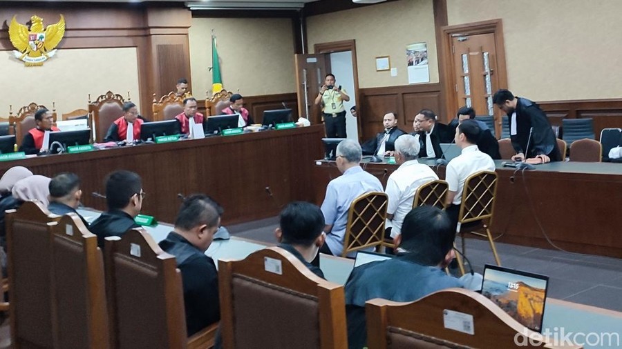 Harvey Moeis di sidang pembacaan amar putusan, 23 Desember 2024. (Wilda Hayatun Nufus/detikcom) Harvey Moeis di sidang pembacaan amar putusan, 23 Desember 2024. (Wilda Hayatun Nufus/detikcom)