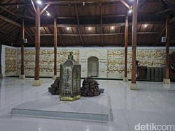 Menyusuri Makam Syekh Dzatul Kahfi, Sang Guru Para Wali di Cirebon