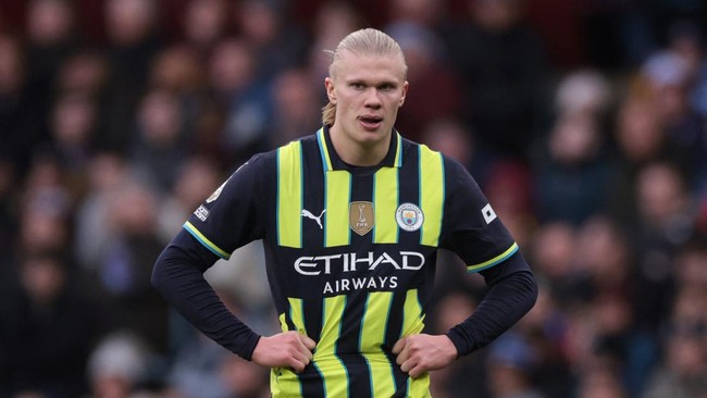 Manchester City sudah tak boleh hanya berpikir mengejar titel juara dan zona Liga Champions. Kini mereka sudah makin dekat dengan ancaman keluar dari 10 besar.