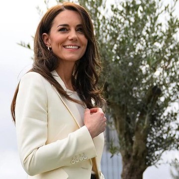 3 Tips Gaya Berpakaian hingga Rambut yang Sesuai Karakter Perempuan Capricorn