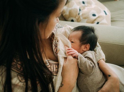 Kisah Bunda 'Diselamatkan' Bayi yang Temukan Benjolan pada Payudara saat Menyusu