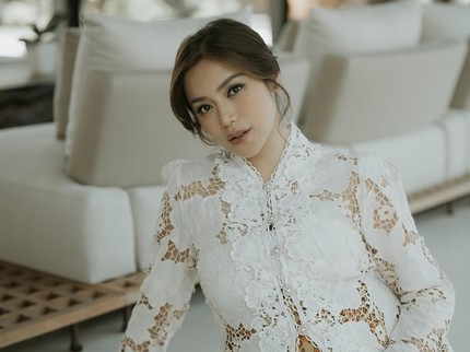 5 Potret Bunda Seleb Pernah Masuk ICU hingga Alami Koma saat Melahirkan, Ini Kisahnya