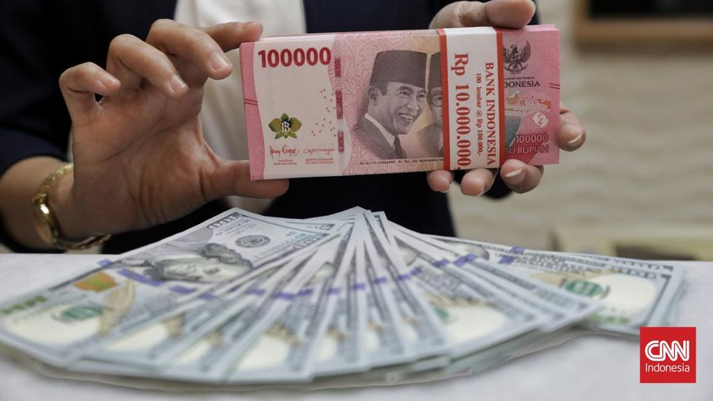 Rupiah Melemah ke Rp16.828 per Dolar AS Imbas Sentimen MSCI