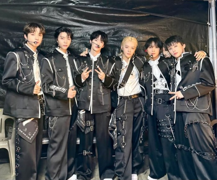 NCT 127 yang akan menggelar konser di Indonesia/Foto: instagram.com/nct127
