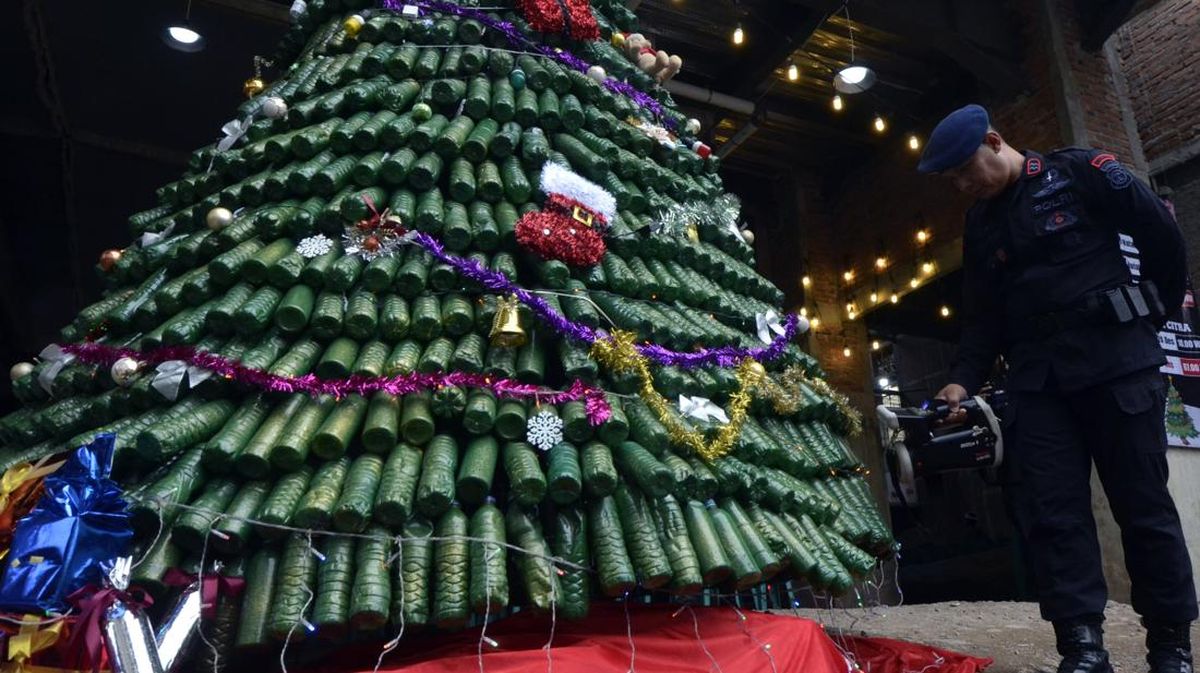Pengamanan Gereja di Berbagai Daerah Jelang Natal