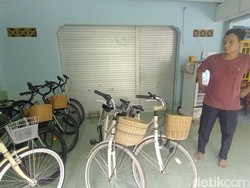Guru Bantul Raup Cuan Jutaan dari Persewaan City Bike di JJLS Sanden