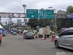Kemenhub Bakal Siapkan Bus Angkut Wisatawan ke Puncak Bogor Mulai Tahun Depan