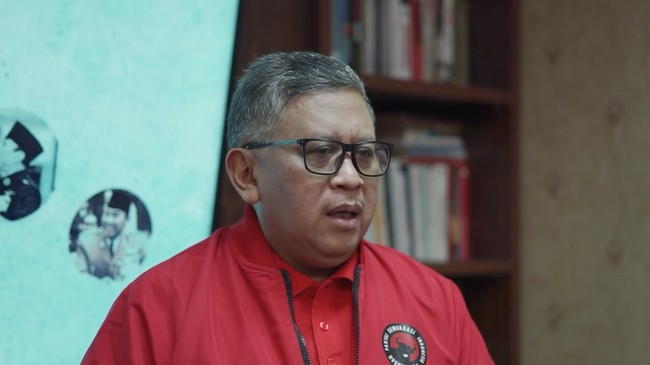 Juru Bicara PDIP Guntur Romli yakin video yang dikumpulkan Hasto Kristiyanto akan menggemparkan dan mengubah peta pemberantasan korupsi.
