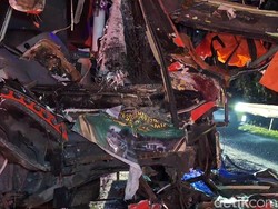 Tragedi Dini Hari Mencekam di Tol Cipularang