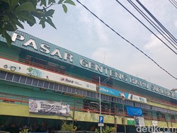 Menguak Jejak Sejarah Pasar Genteng Surabaya yang Masih Eksis Hingga Kini