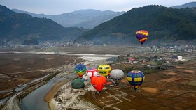 FOTO: Warna-warni Balon Udara Hiasi Langit Nepal