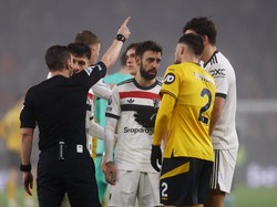 Harry Maguire Sesalkan Kartu Merah Bruno Fernandes