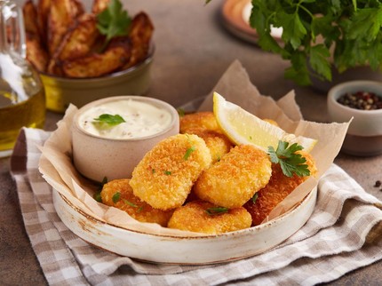 Apakah Ibu Hamil Boleh Makan Nugget? Cek Tanda Aman Konsumsinya