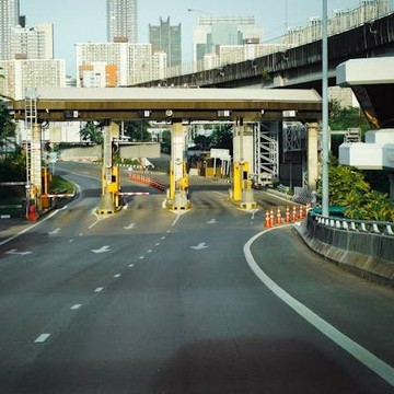 Cara Cepat Bayar Tol Biar Nggak Bikin Orang Belakang Nunggu Lama, Sudah Tahu?