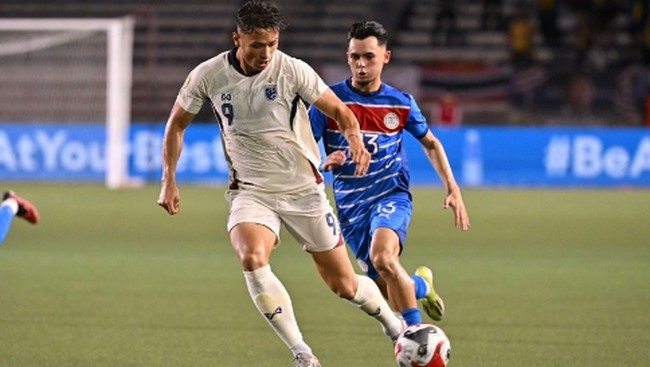 Pelatih Filipina Albert Capellas tidak bisa menyembunyikan kegembiraannya usai timnya mengalahkan Thailand 2-1 pada semifinal leg pertama Piala AFF 2024.