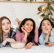 Jangan Galau, Ini Dia 5 Rekomendasi Film Netflix yang Bikin Kamu Semangat di Tahun 2025