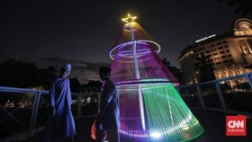FOTO: Kerlap-kerlip Festival Christmas Light Instalation di Kota Tua
