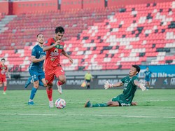 Susunan Pemain Persebaya Vs PSIS: Dejan Tumbas-Rivera Starter