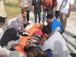 Pria Ponorogo Tewas Tersetrum Saat Perbaiki Listrik di Musala