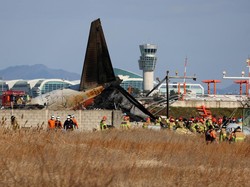 Duka CEO dan Petinggi Jeju Air, Bungkukkan Badan Minta Maaf