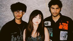 Lirik Lagu Kasih Aba-aba - Naykilla, Tenxi & Jemsii