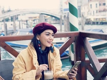 Geram Disebut Tinggalkan Islam, Thalita Latief: Saya...