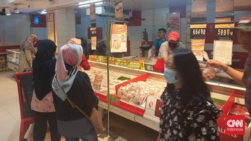 Lagi Diskon, Ayam Broiler Mulai Rp27 Ribuan di Transmart Full Day Sale